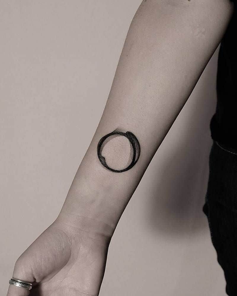 geometric wrist tattoo