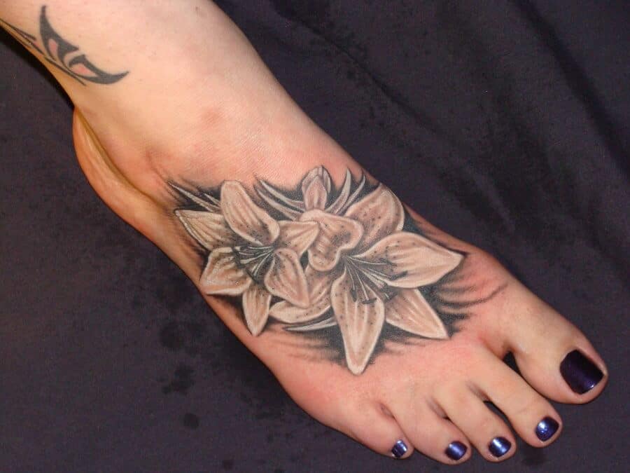 Hibiscus Foot Tattoo by MANDAbellaTM on DeviantArt