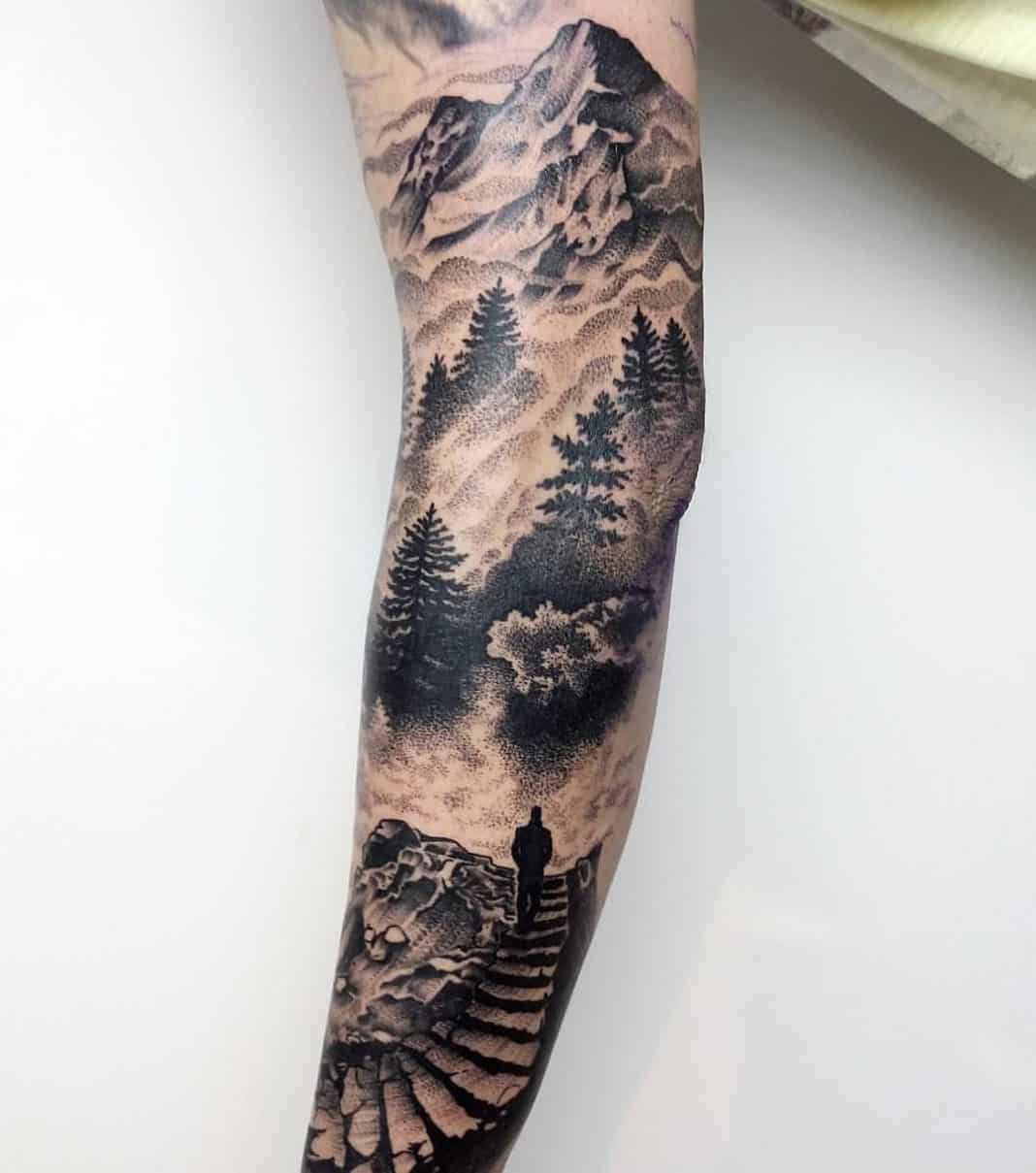 100 Adventurous Mountain Tattoos [Ultimate Picture Guide]