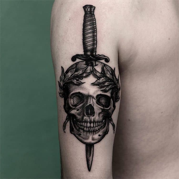 skull and dagger tattoo
