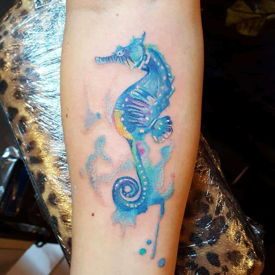 watercolor seahorse tattoo