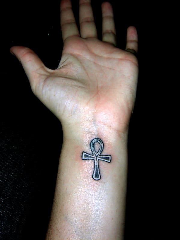 Ankh & Eye of Horus | Egyptian eye tattoos, Ankh tattoo, Tattoos for black  skin