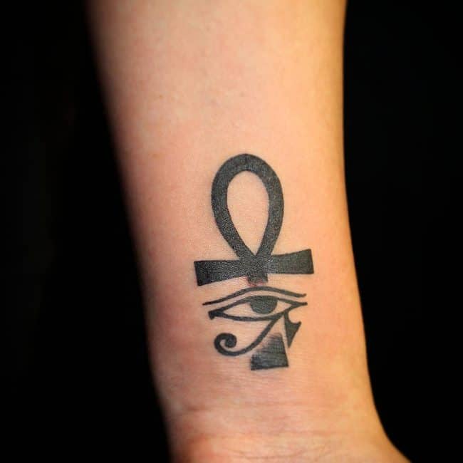 51 Egyptian Ankh Tattoo Designs for Men [2024 Guide] | Ankh tattoo, Tattoos  for guys, Egyptian eye tattoos