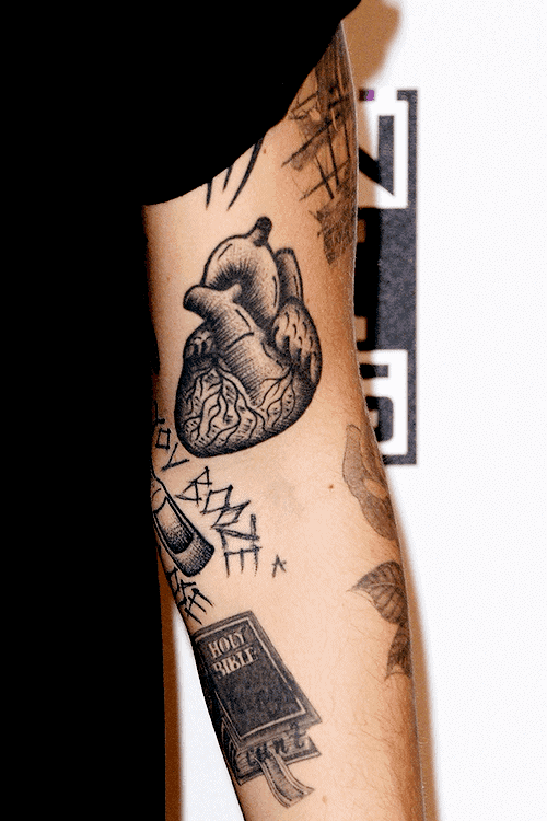 harry styles letter a tattoo