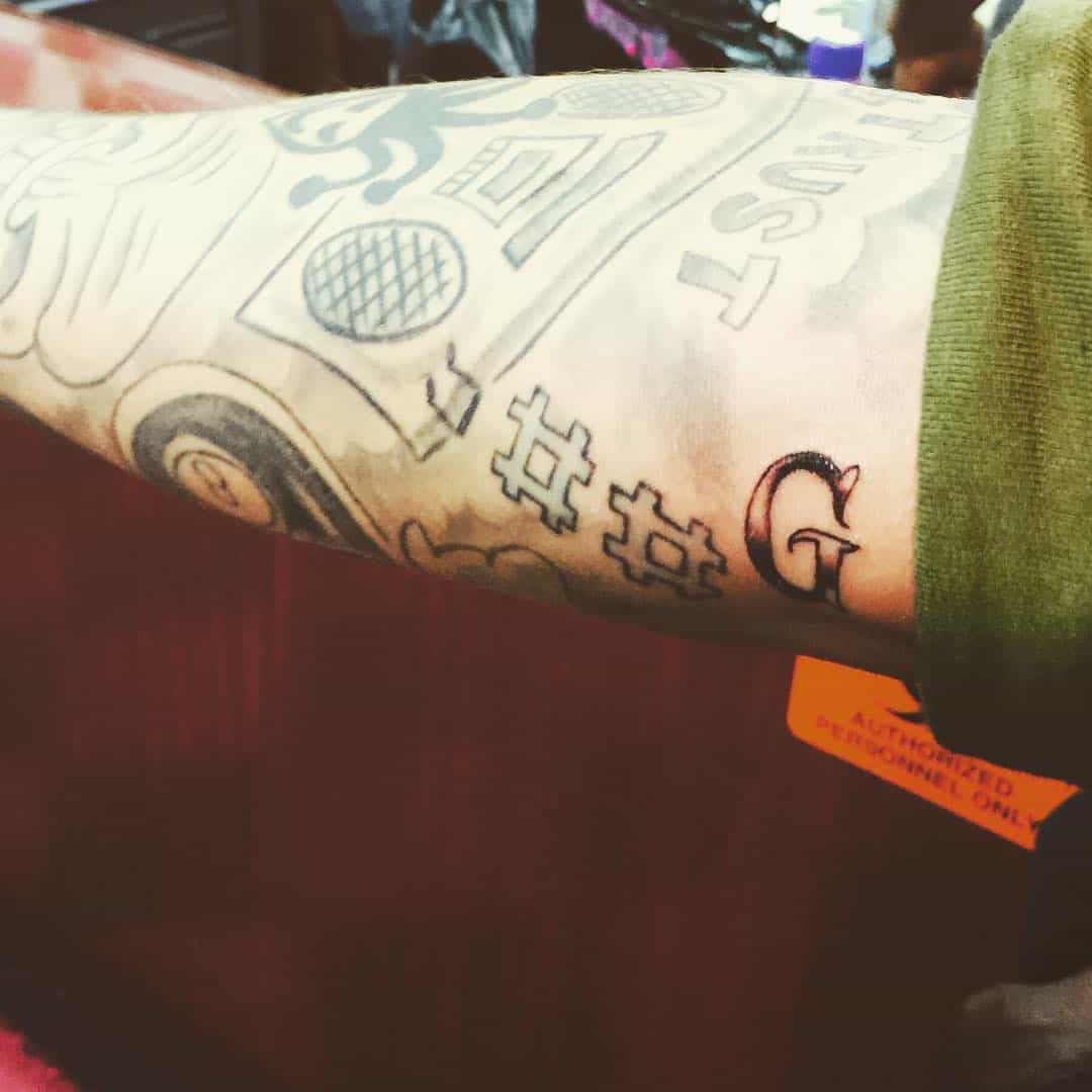 justin bieber letter g tattoo