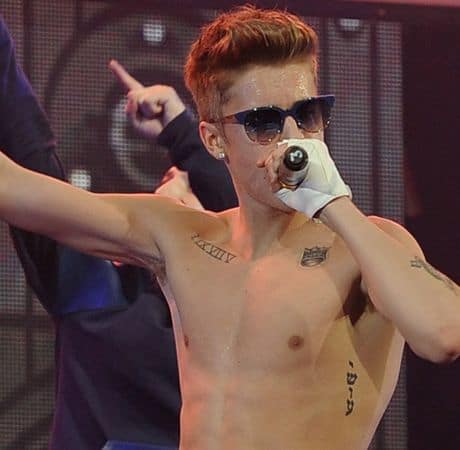 justin bieber ribcage tattoo