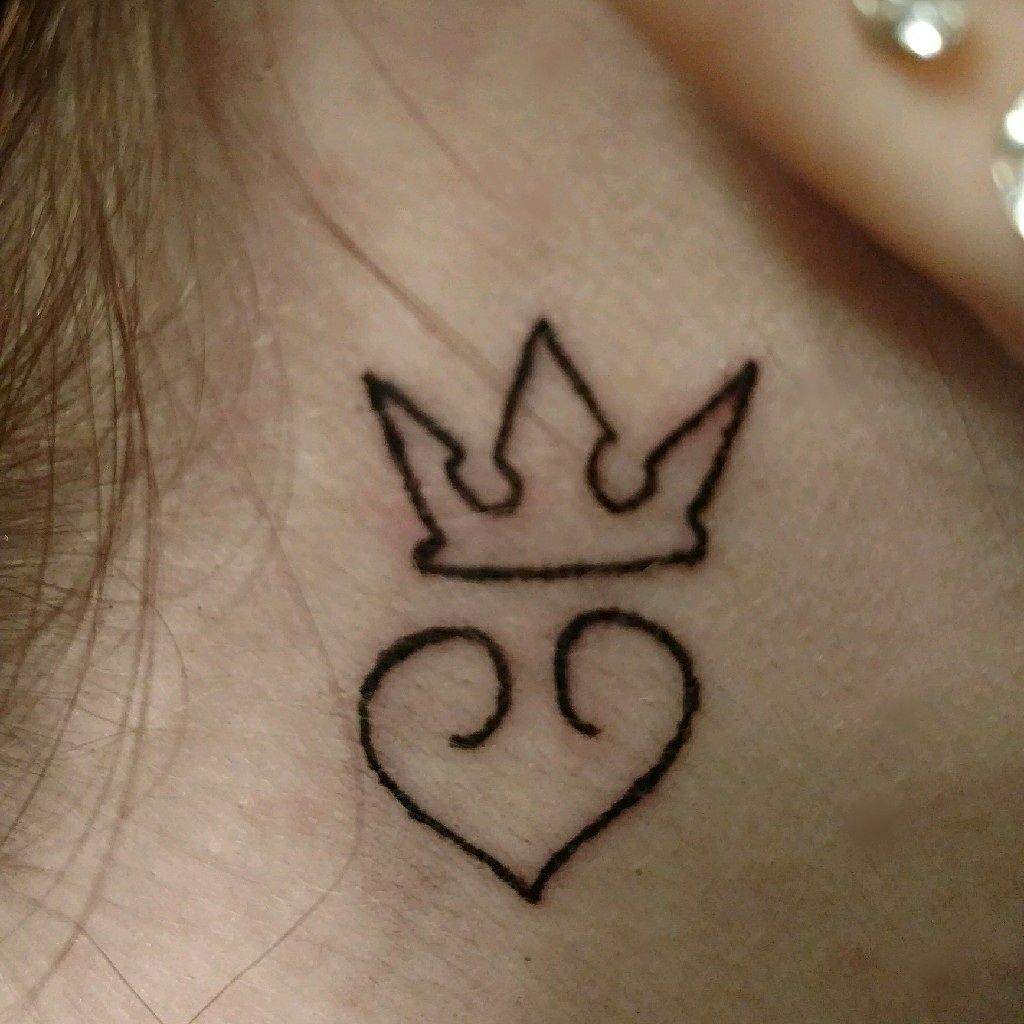 kingdom hearts crown tattoo on neck