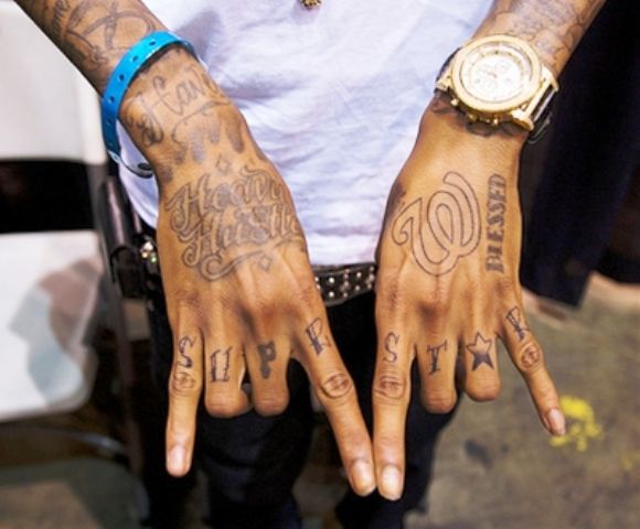 wiz khalifa hands tattoo