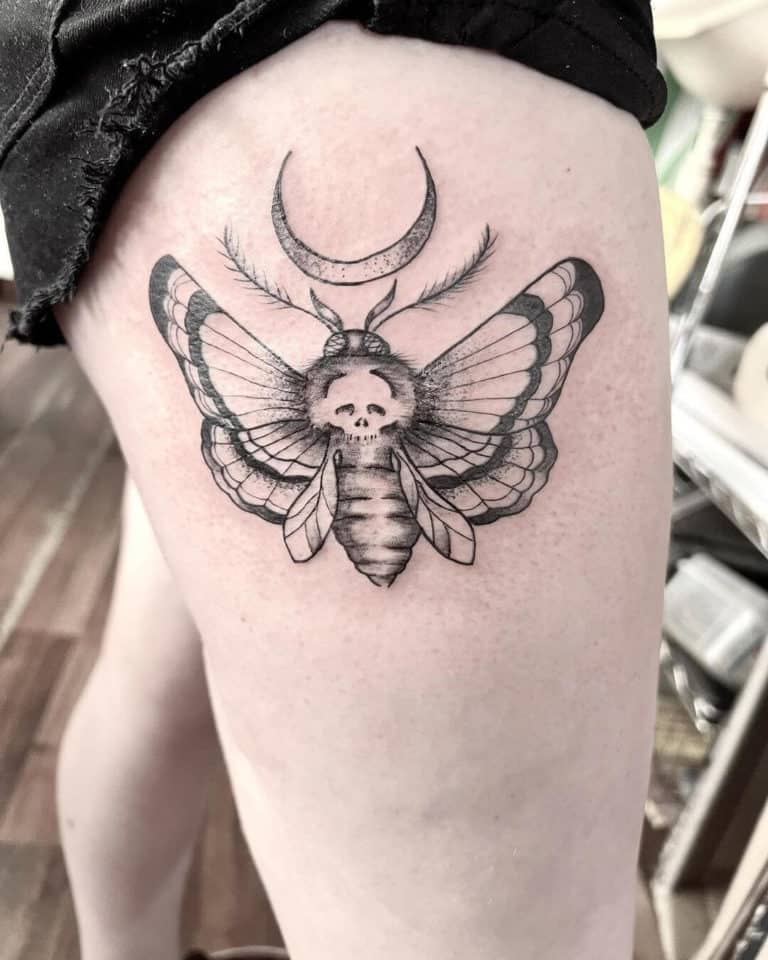 50 Unbelievable Death Moth Tattoo Ideas [+ Meanings]