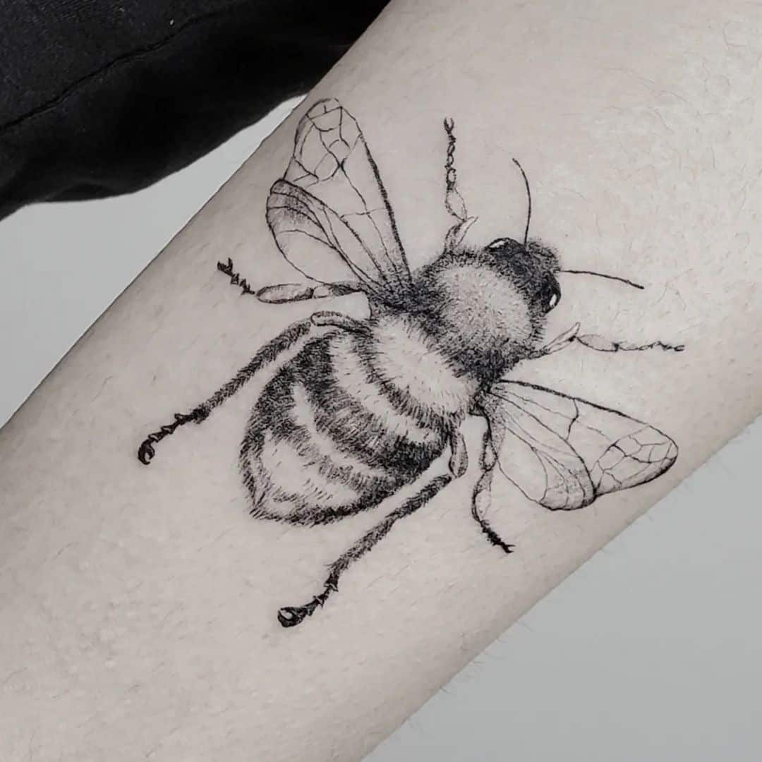bumble bee tattoo