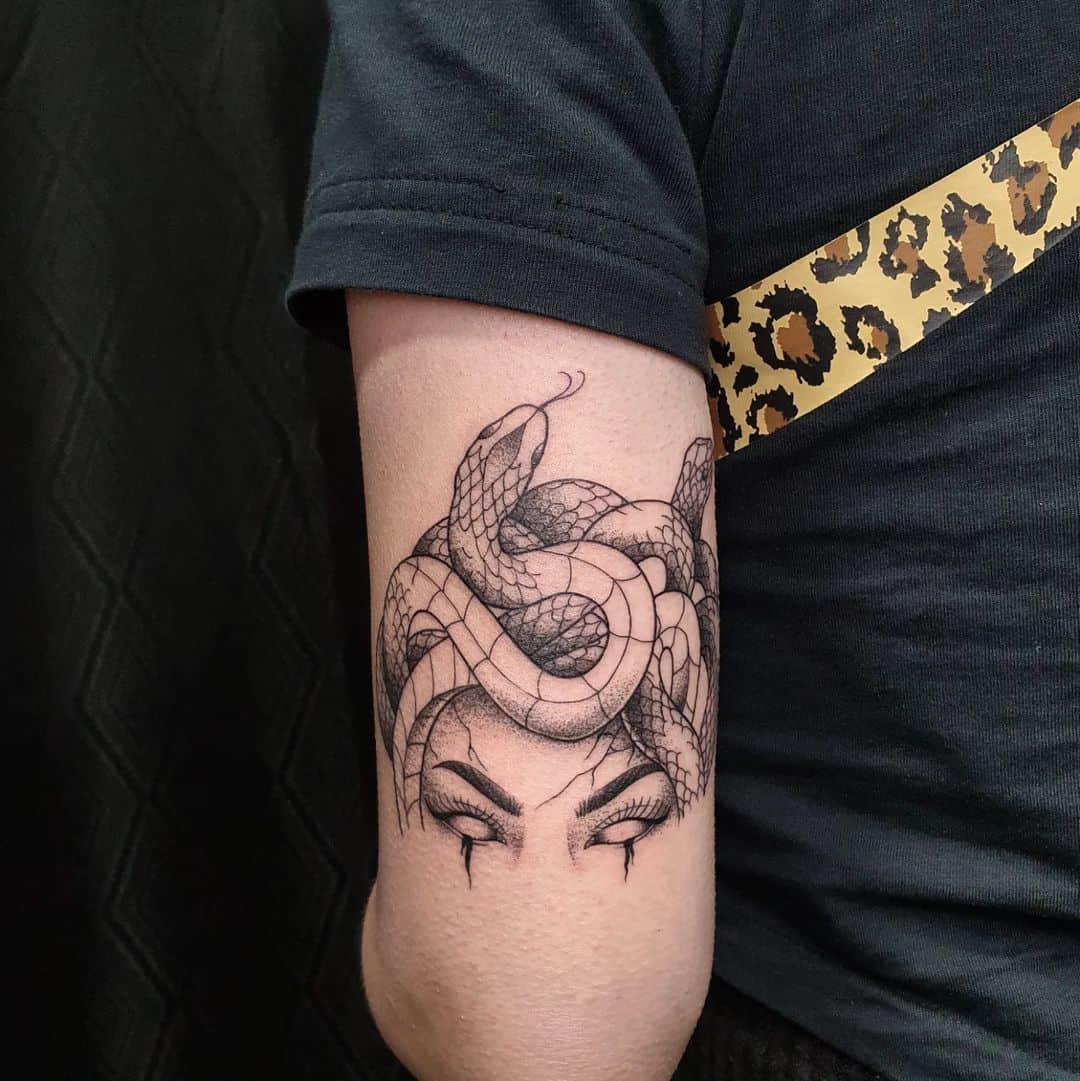 simple medusa tattoo